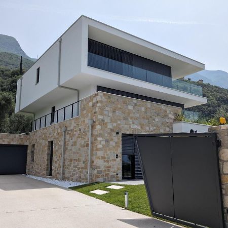 Olivo Luxury Apartments Мальчезине Экстерьер фото