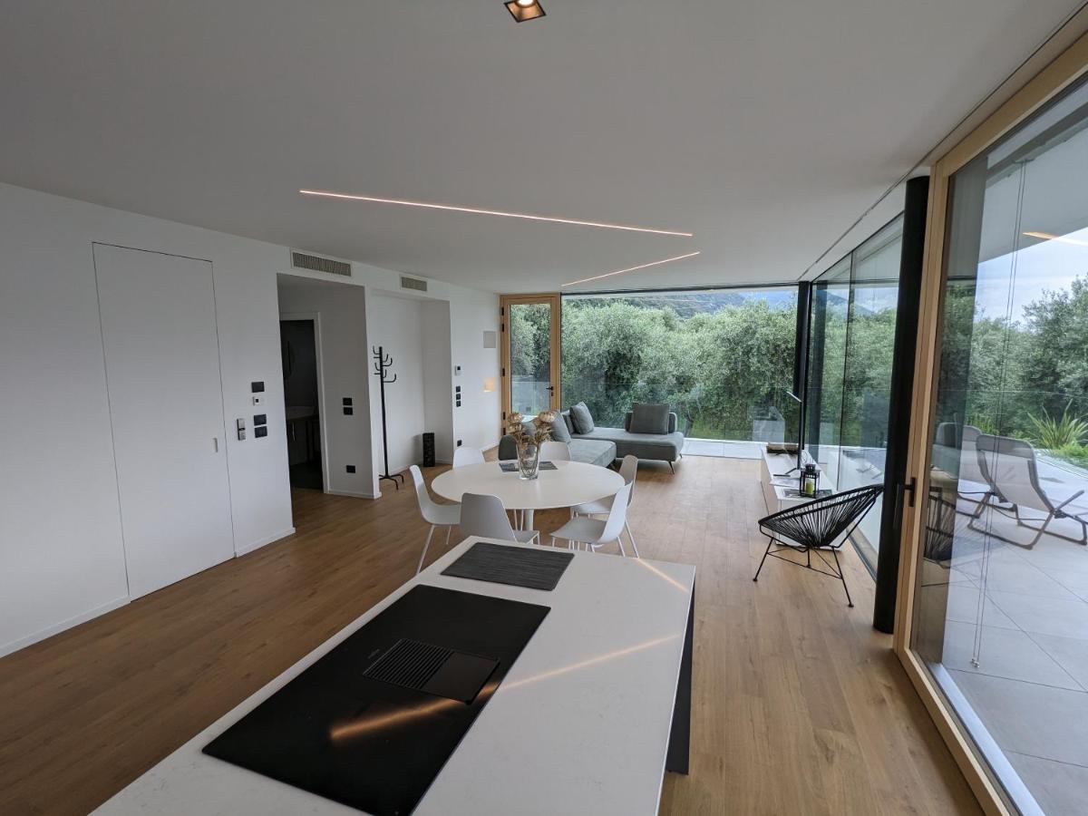 Olivo Luxury Apartments Мальчезине Экстерьер фото