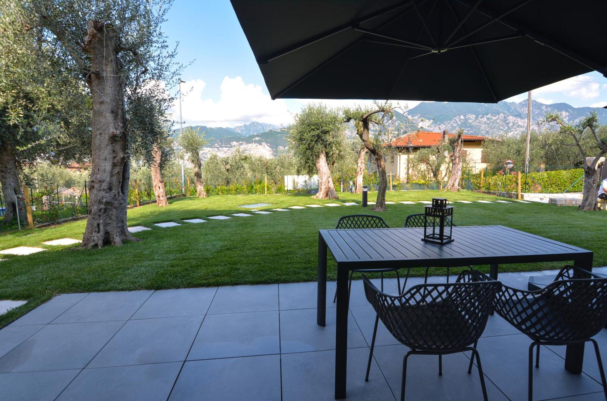 Olivo Luxury Apartments Мальчезине Экстерьер фото