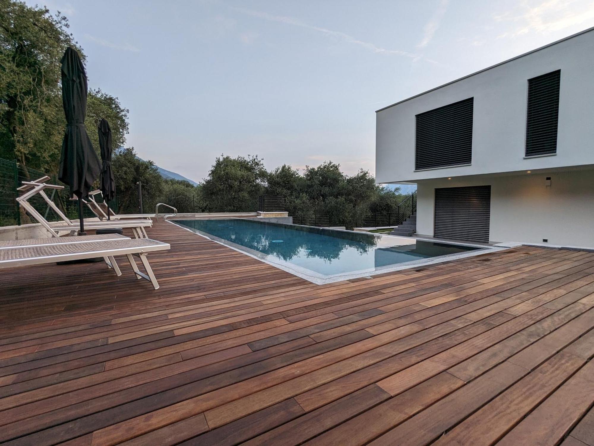 Olivo Luxury Apartments Мальчезине Экстерьер фото